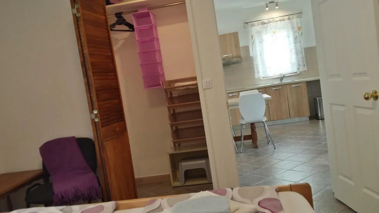 Abba Apartment Sveti Lovrec Pazenaticki
