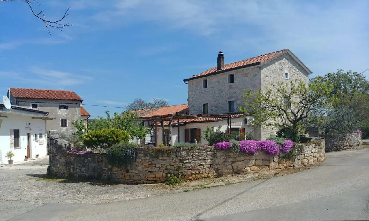 Abba Apartment Sveti Lovreč Pazenatički