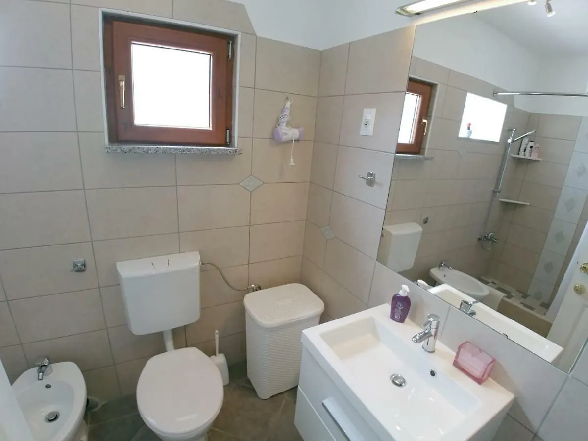 Abba Apartment Sveti Lovreč Pazenatički